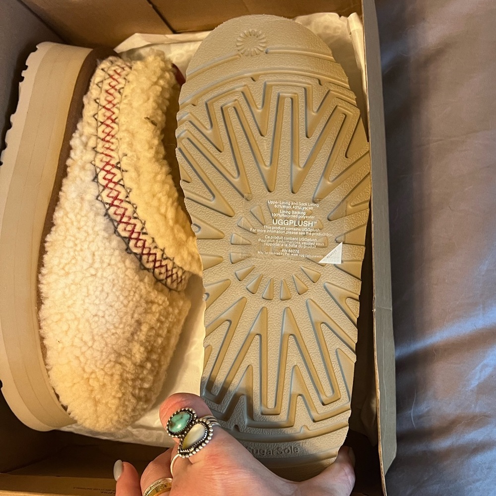 NWB UGG Tasman Slipper